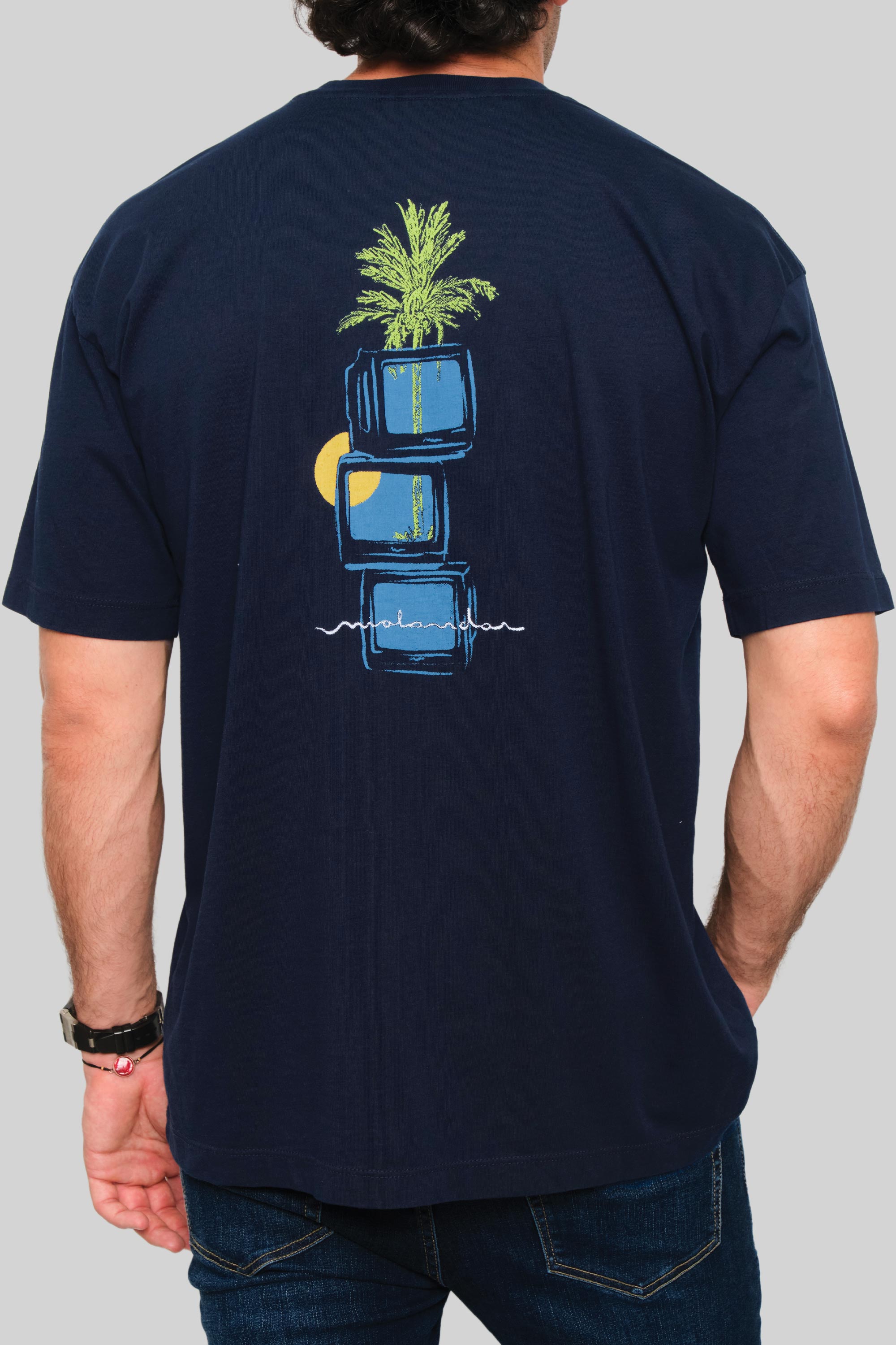 CAMISETA OVERSIZE CHANNEL