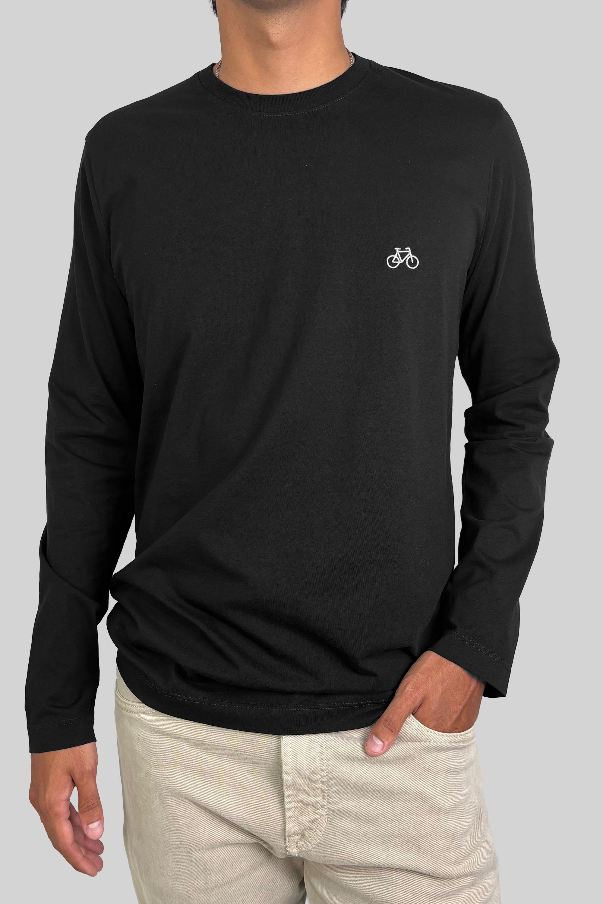 CAMISETA MANGA LARGA NEGRA