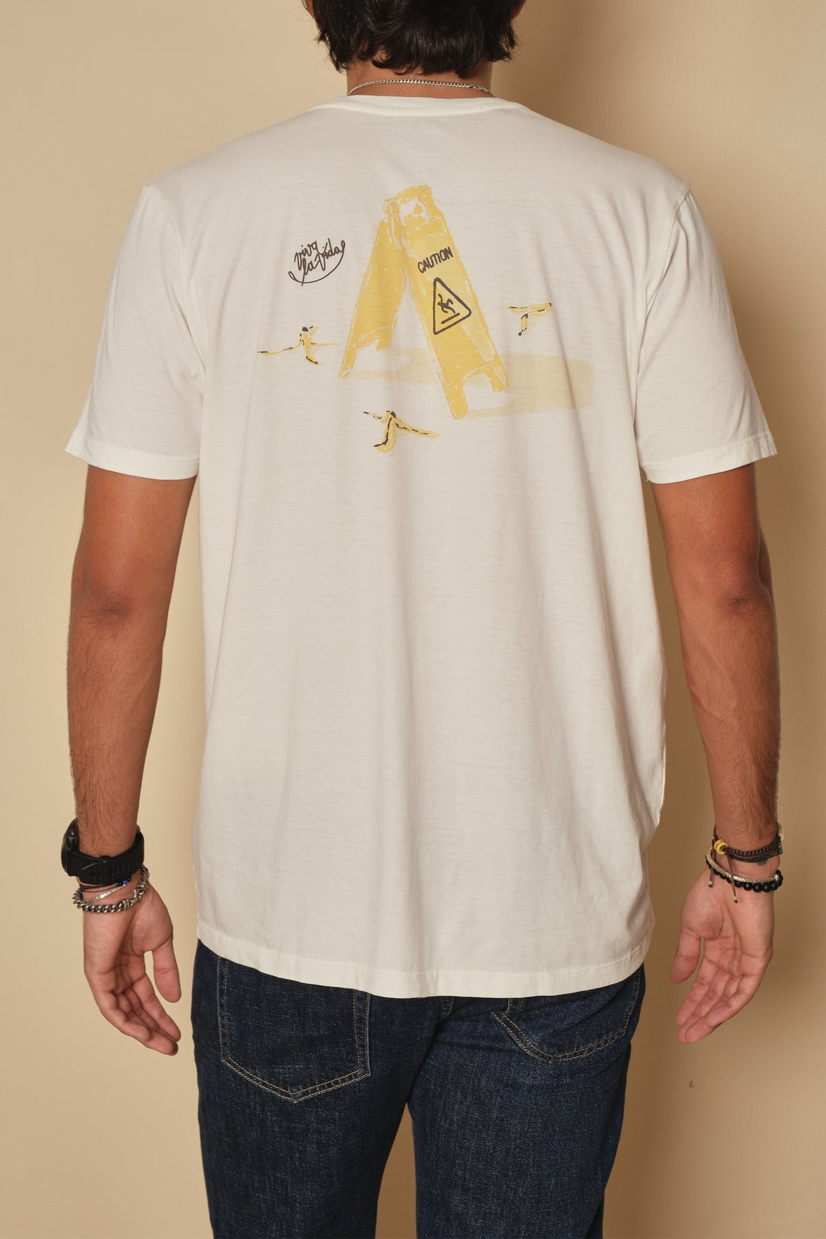 CAMISETA CAUTION