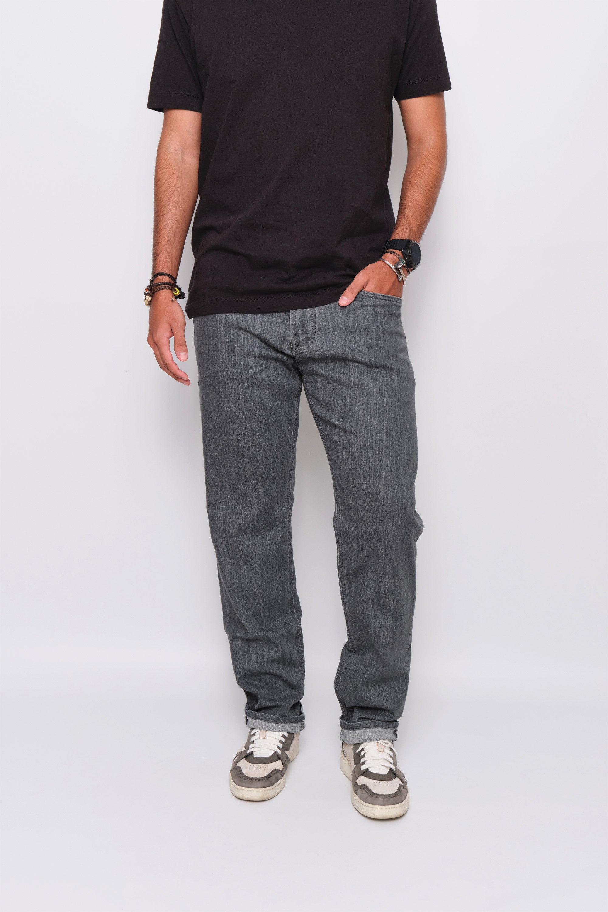 GREY DENIM JEAN
