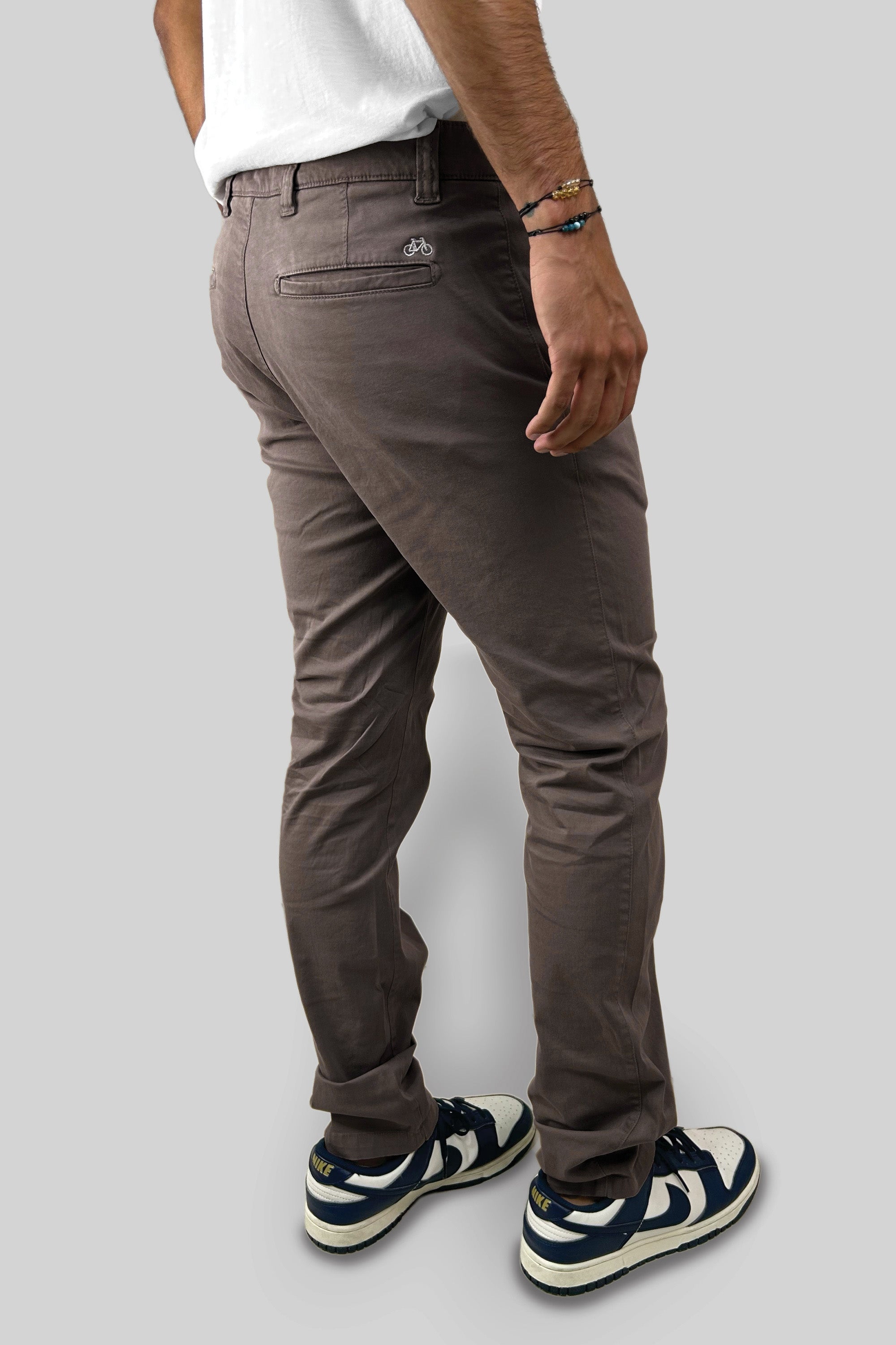 PANTALON CHINO COFFEE