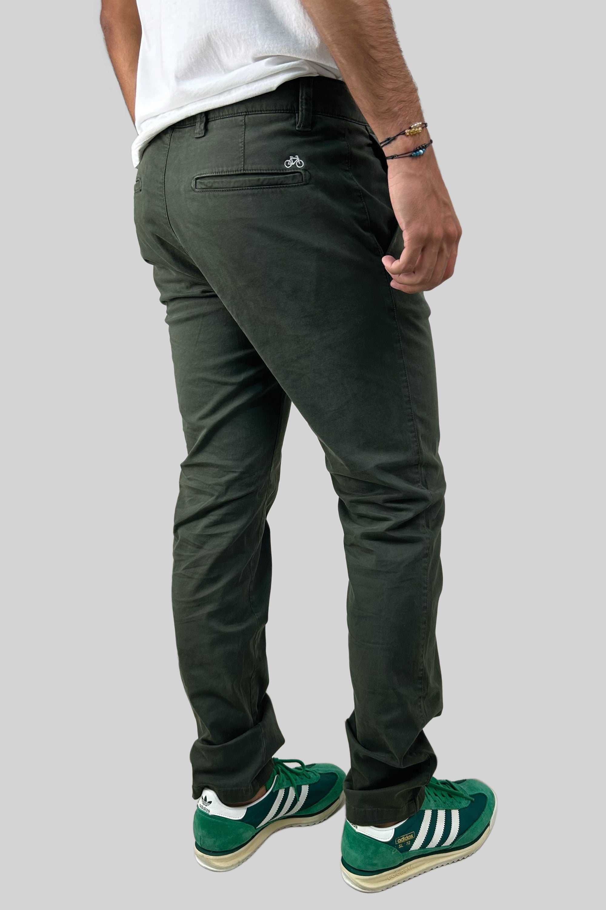 PANTALON CHINO OLIVA