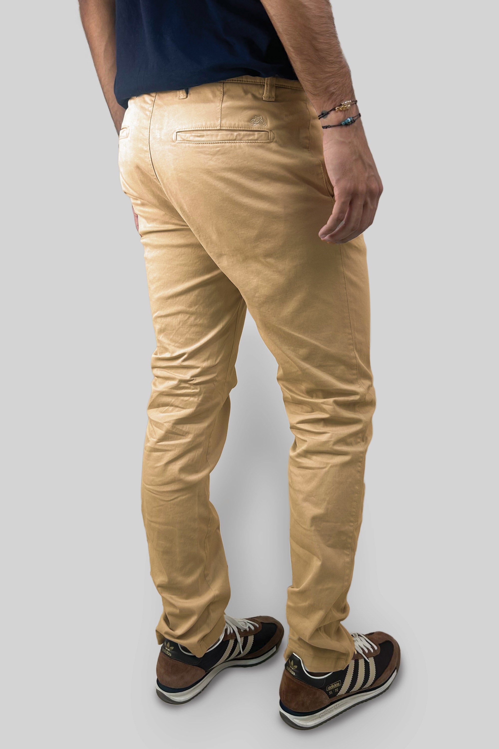 PANTALON CHINO WALNUT