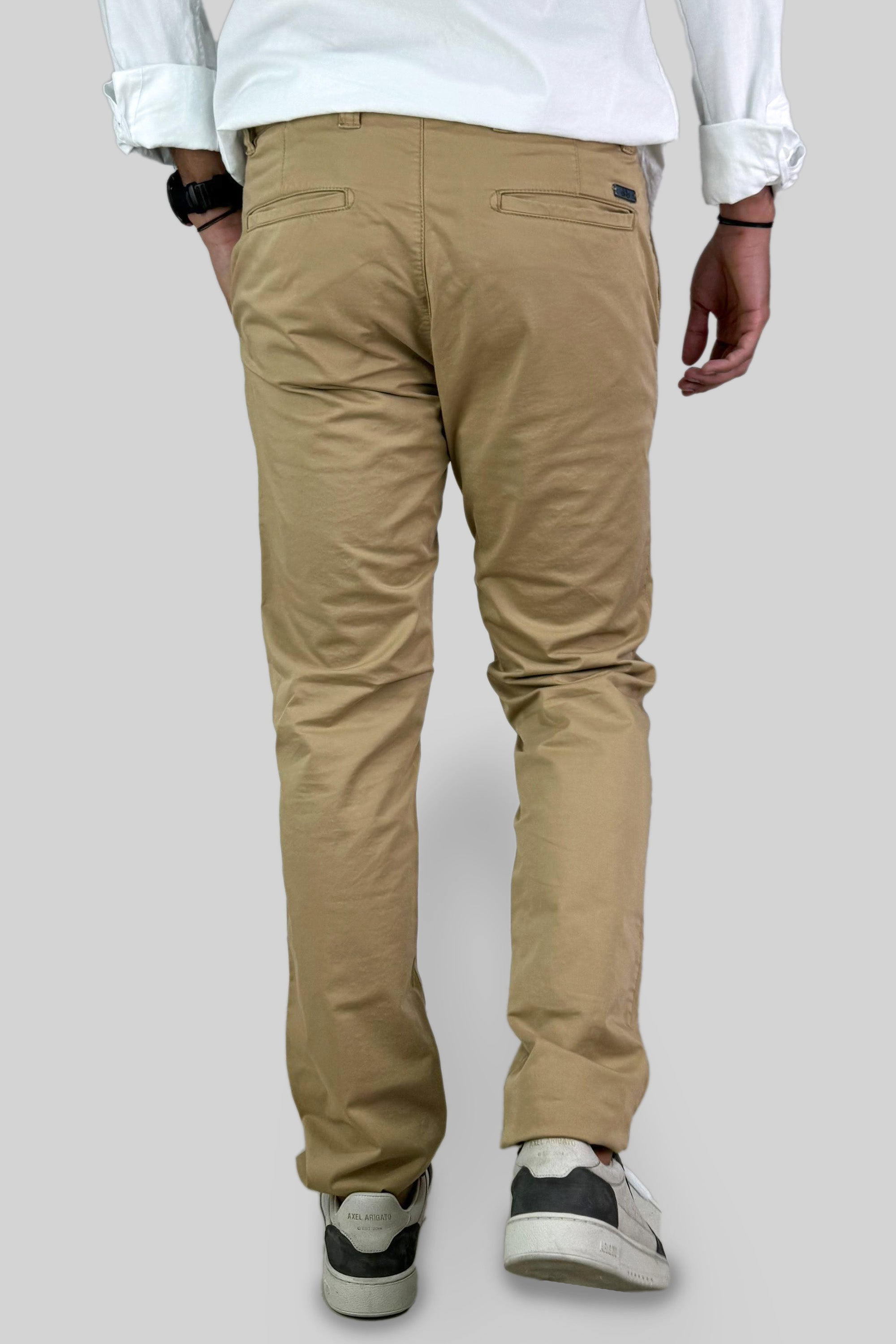 PANTALON CHINO WALNUT