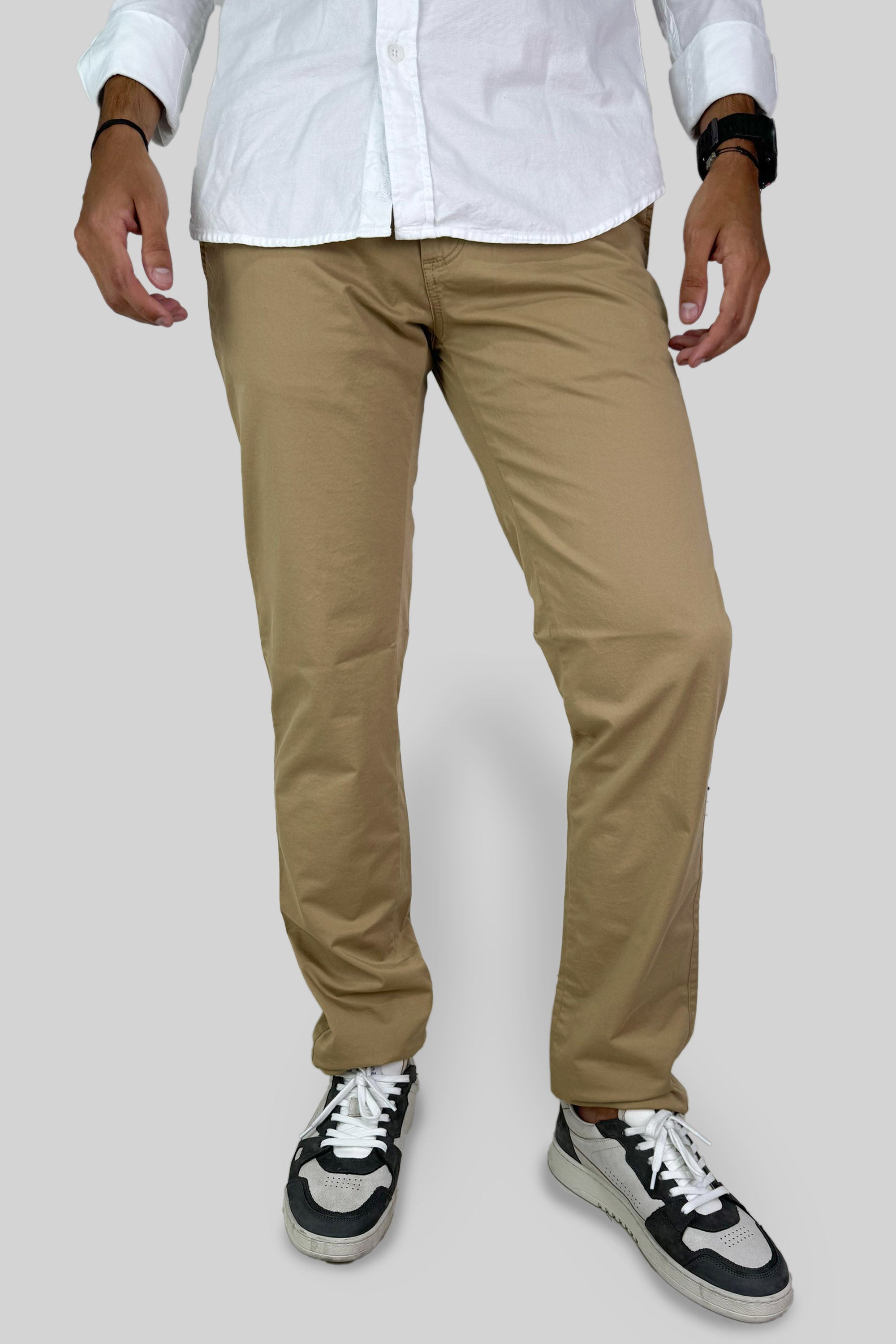 PANTALON CHINO WALNUT