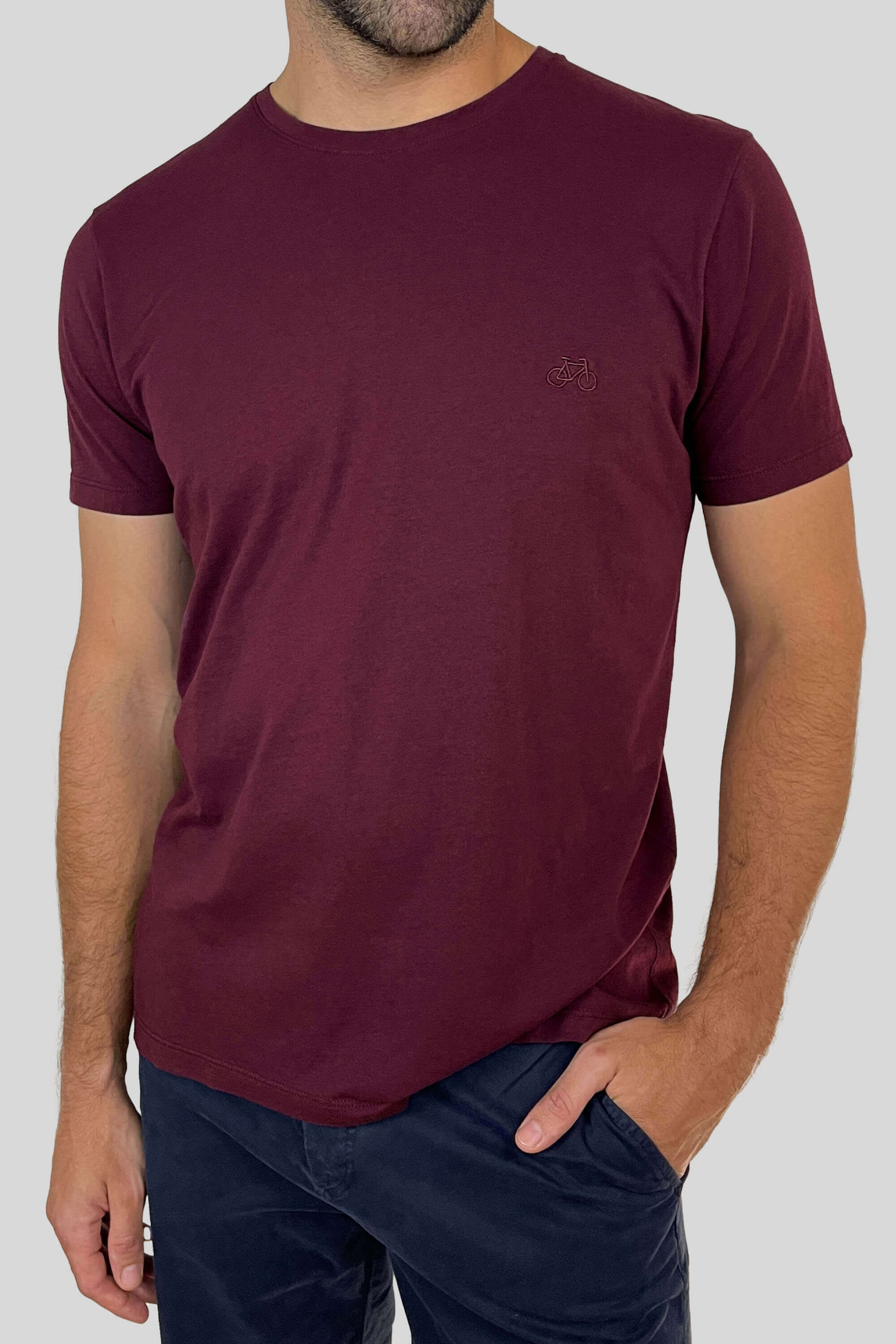 CAMISETA BÁSICA VINO