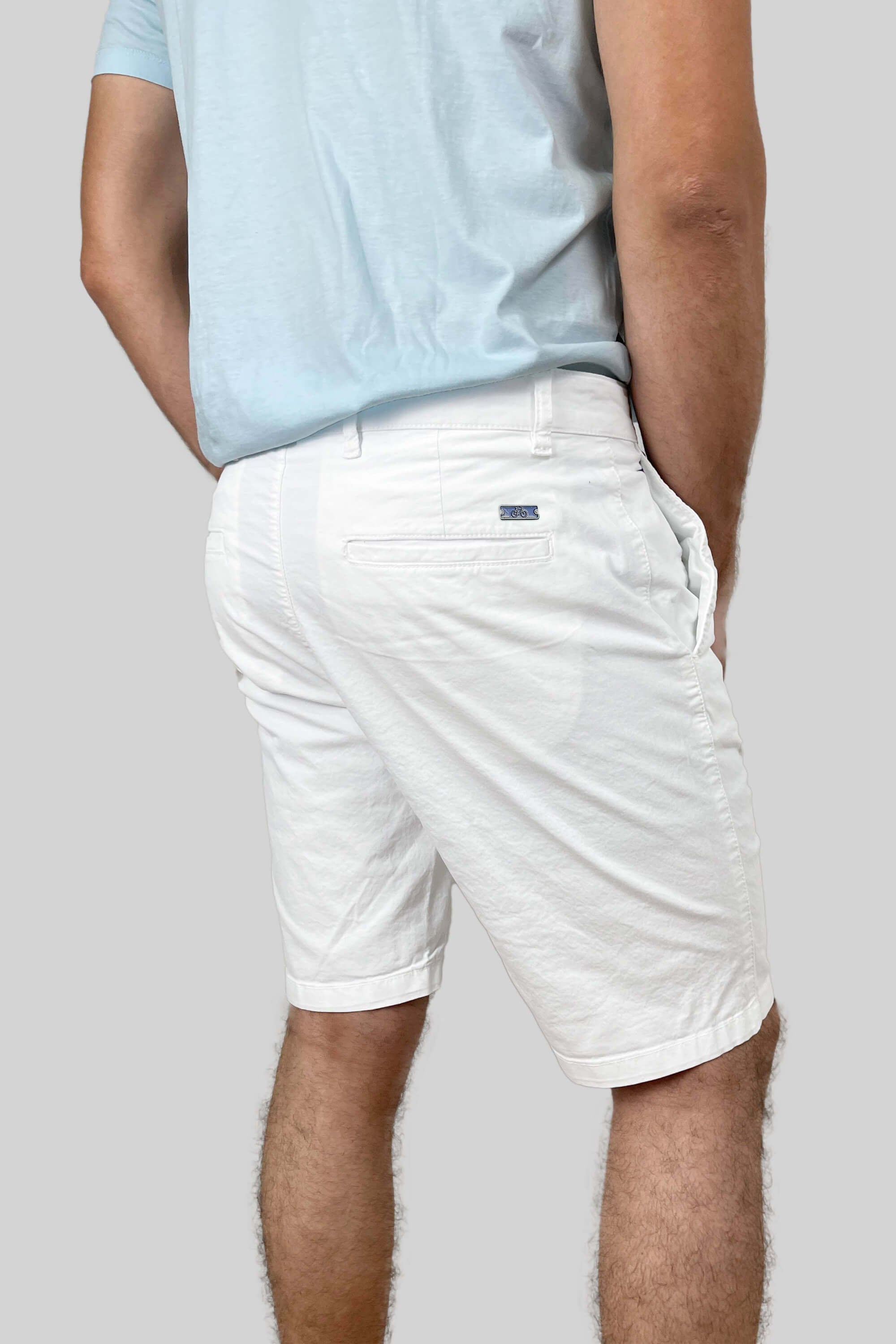 BERMUDA BLANCA