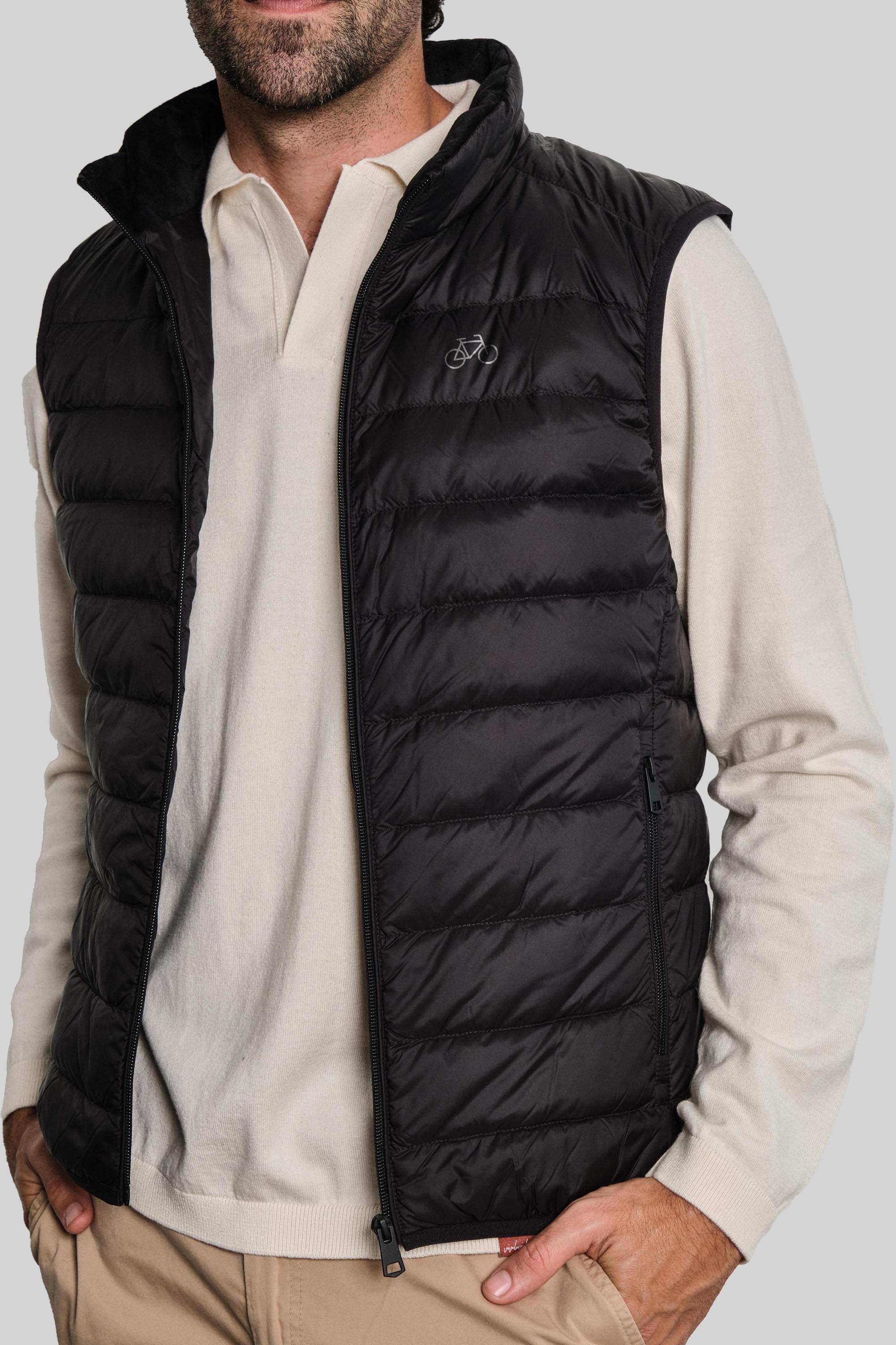 CHALECO ULTRA LIGHTDOWN NEGRO
