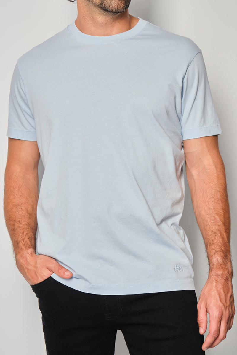 CAMISETA BASIC PLUS BABY BLUE