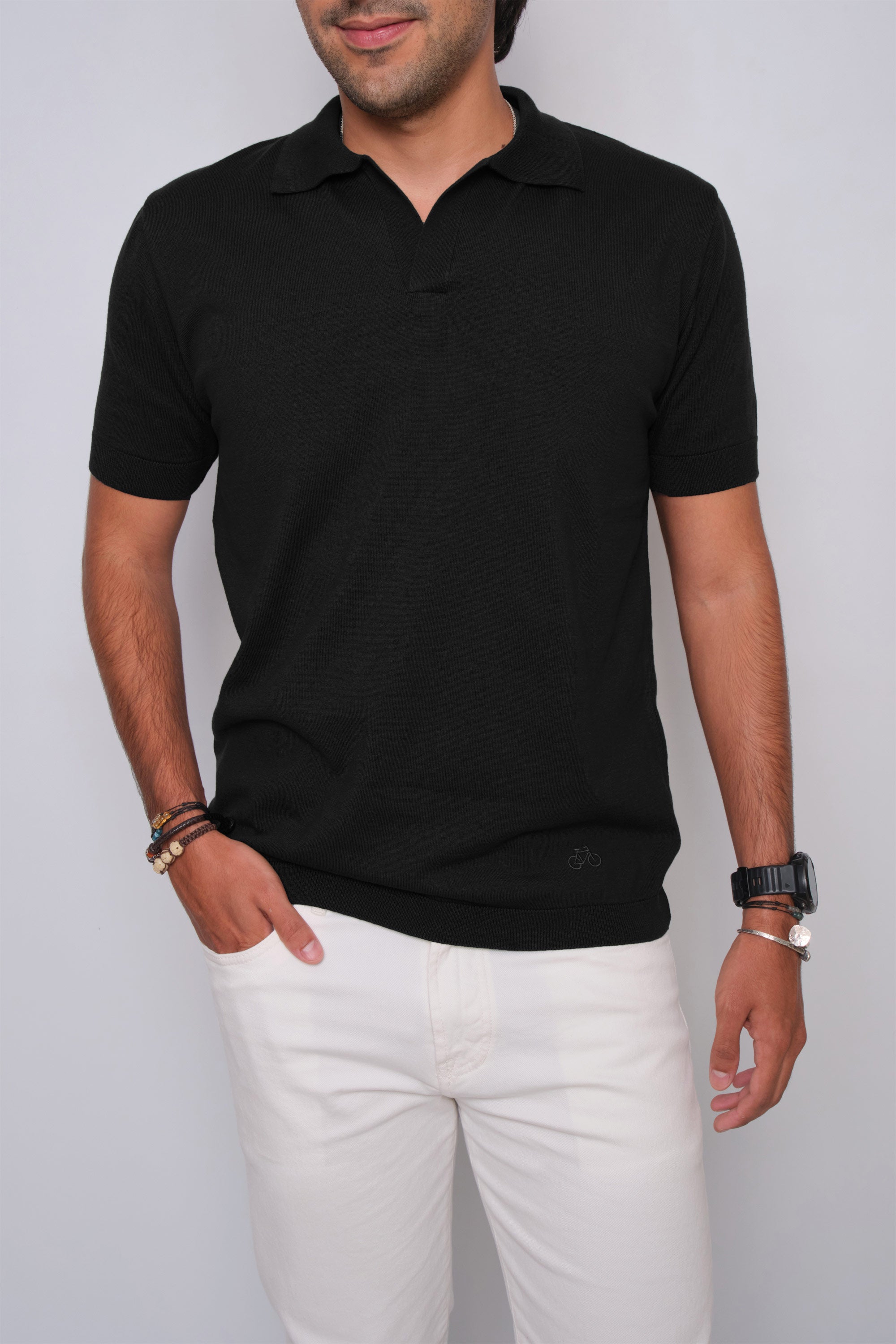 POLO TEJIDA NEGRA