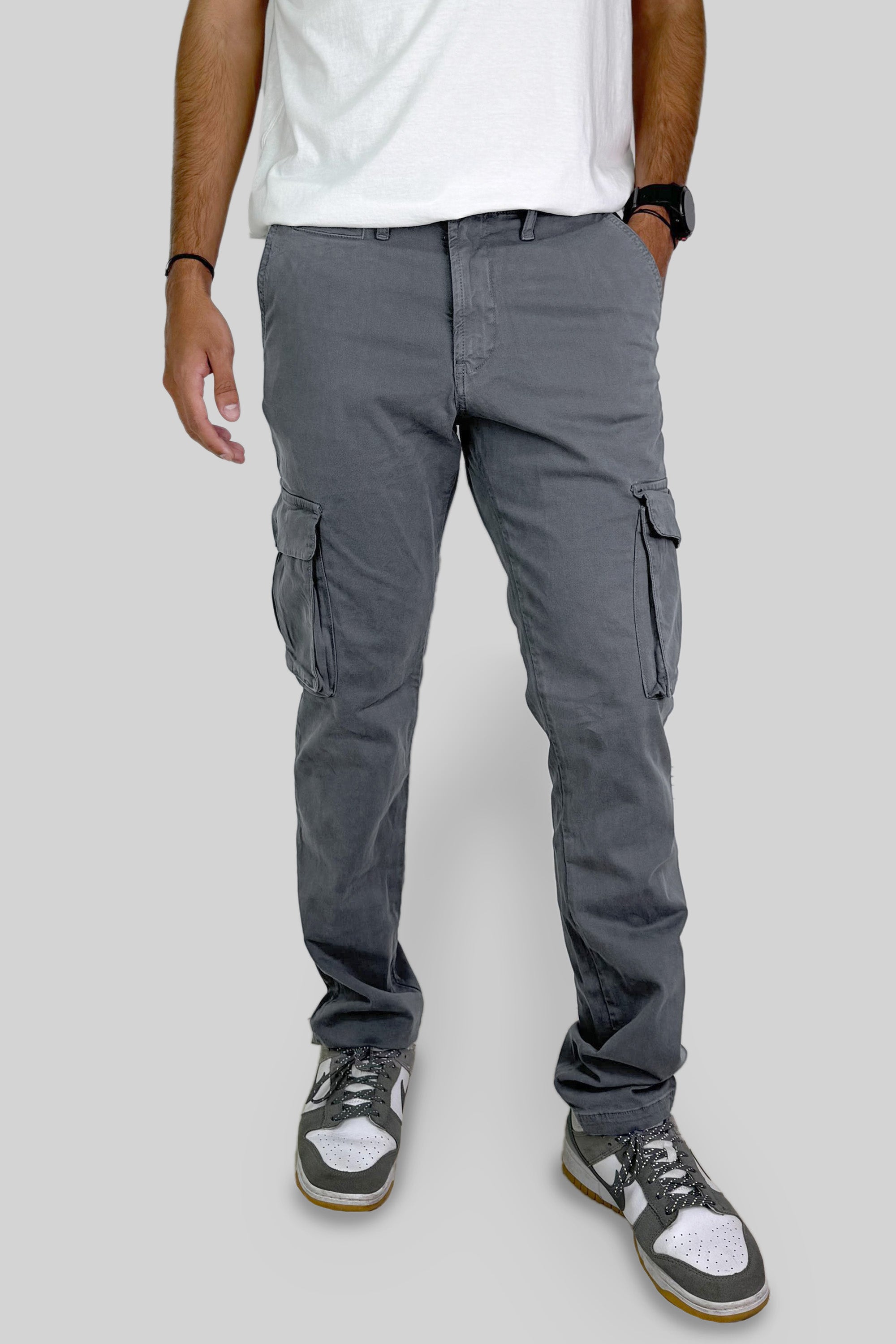 PANTALON CARGO PLOMO
